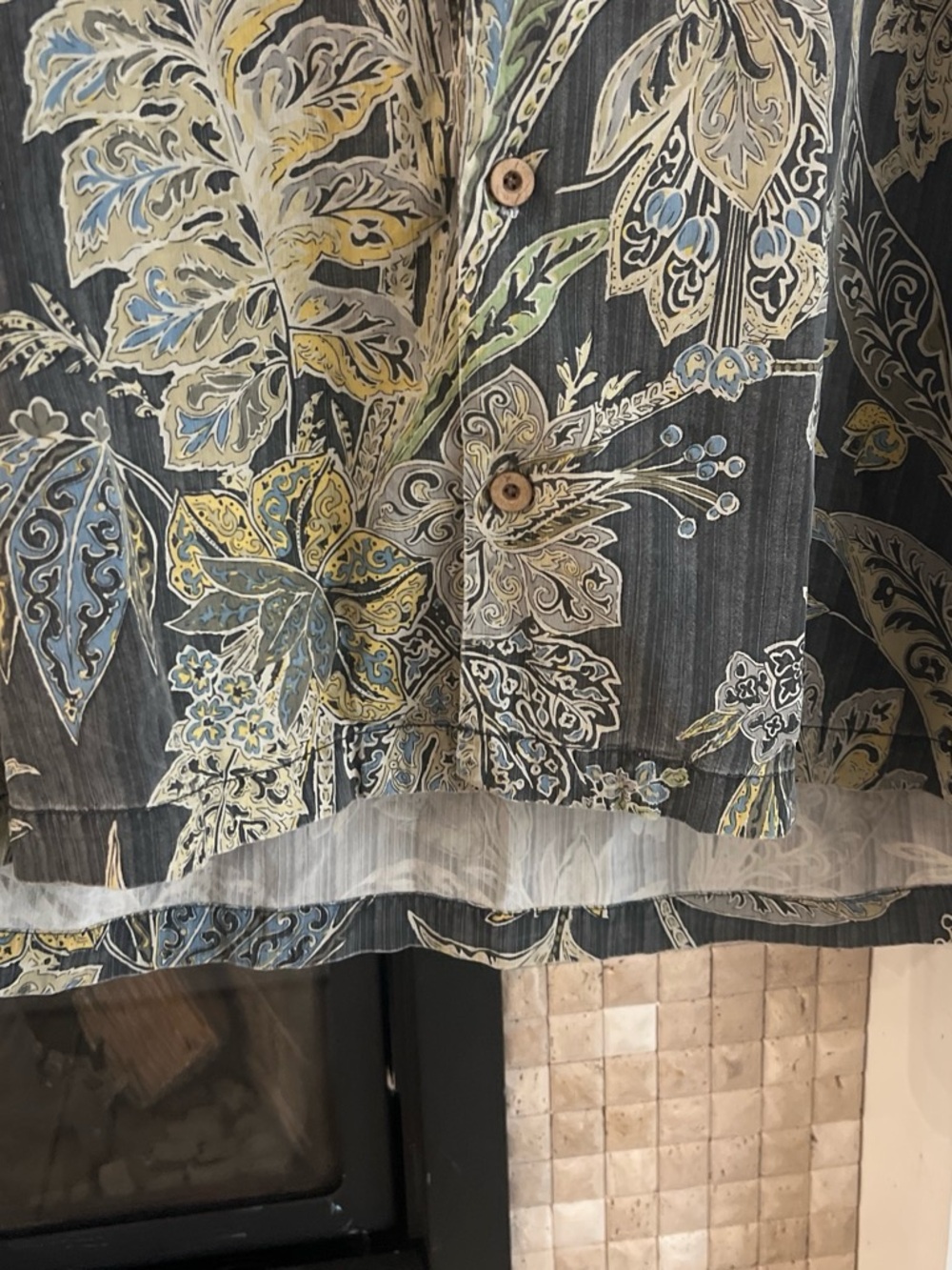 Tommy Bahama Black Floral Short-Sleeve Button-Down Shirt - Picture 3 of 7